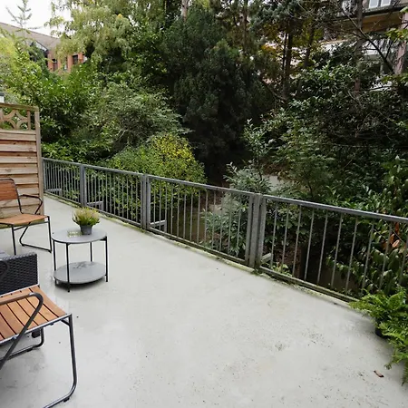 Apartment With Terrace *