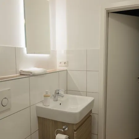 With Terrace Duisburg